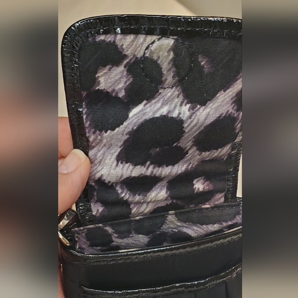 BRIGHTON bag - mini crossbody wallet and phone holder nylon/patent leather bag - Picture 4 of 14